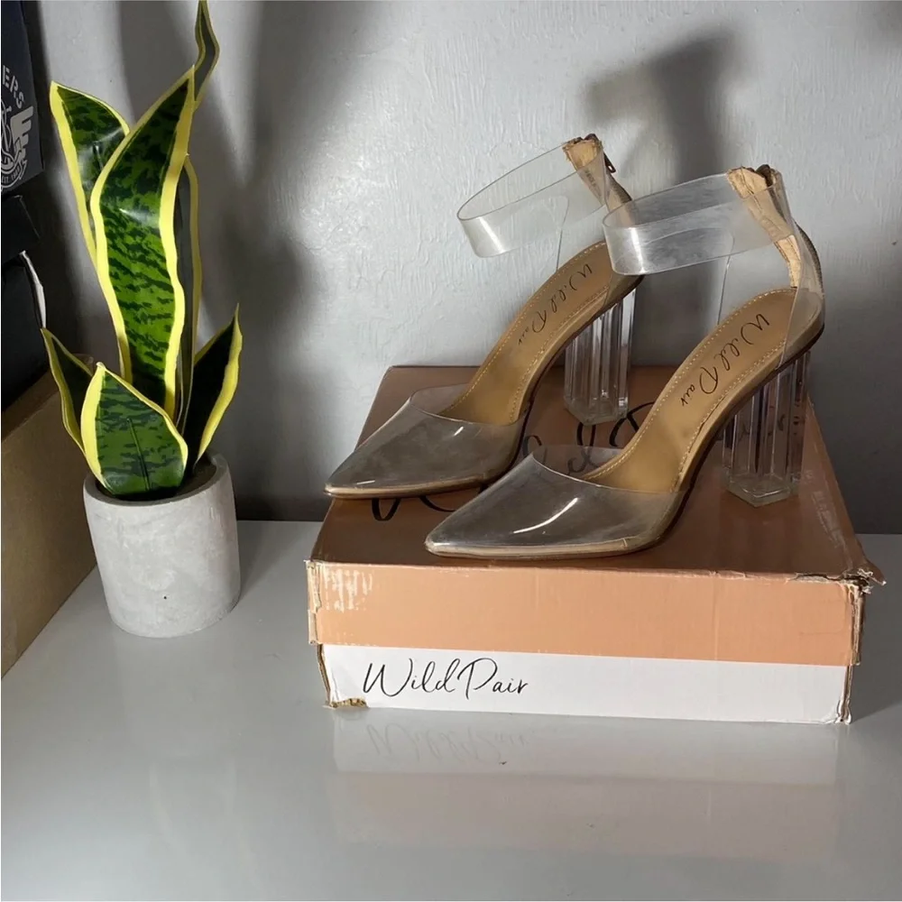 Wild Pair Transparent‎ Heels with Clear Straps